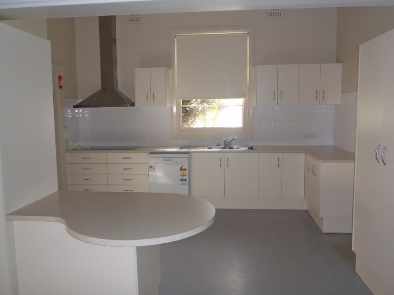 121 Cobra Street, Dubbo NSW 2830