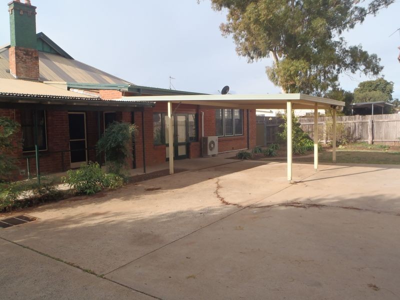 121 Cobra Street, Dubbo NSW 2830