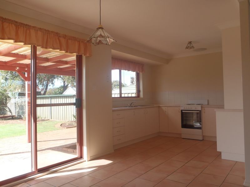 16 Pegasus Place, Dubbo NSW 2830