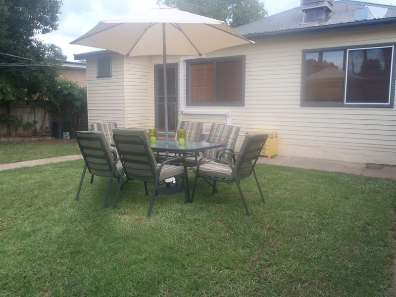 6 Wheeler Street, Dubbo NSW 2830