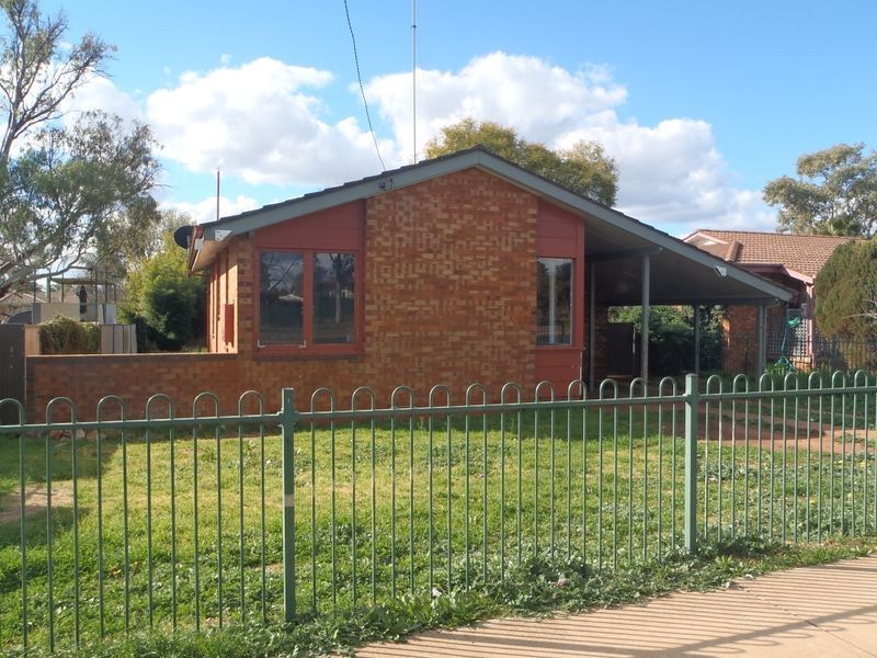 252 Myall Street, Dubbo NSW 2830
