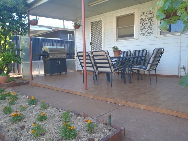 44 Leonard Street, Dubbo NSW 2830