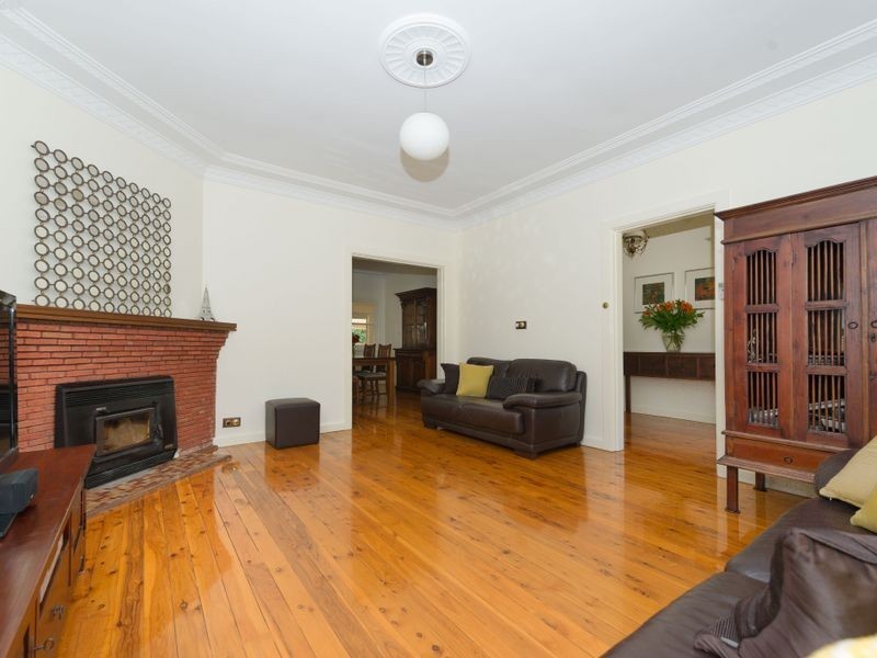 175 Gipps Street, Dubbo NSW 2830