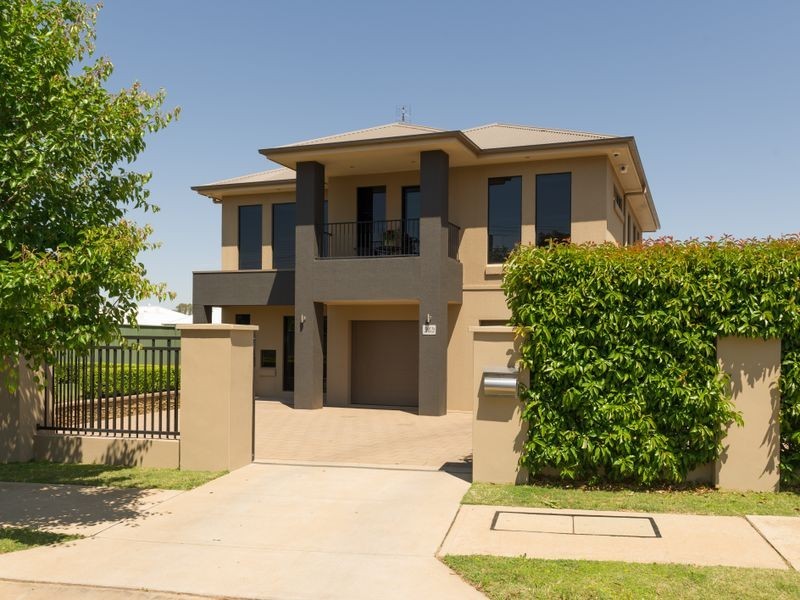 363 Macquarie Street, Dubbo NSW 2830