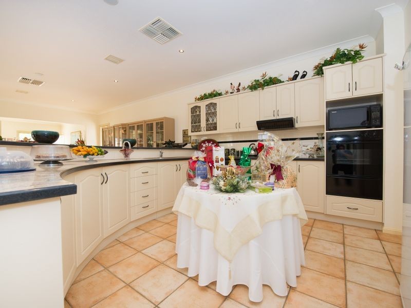 4 Murrumbidgee Place, Dubbo NSW 2830