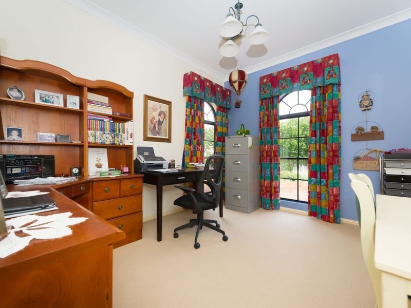 4 Murrumbidgee Place, Dubbo NSW 2830