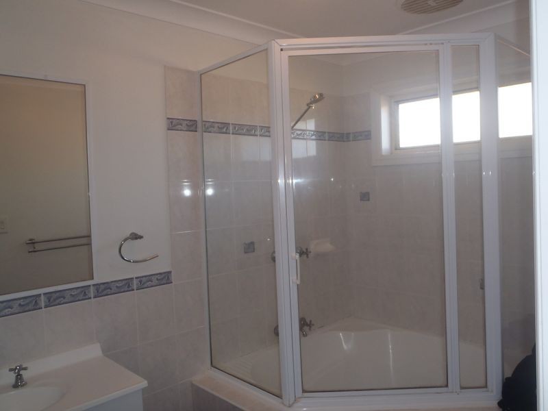 66 Twickenham Drive, Dubbo NSW 2830