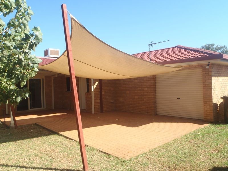 66 Twickenham Drive, Dubbo NSW 2830