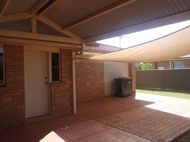 66 Twickenham Drive, Dubbo NSW 2830