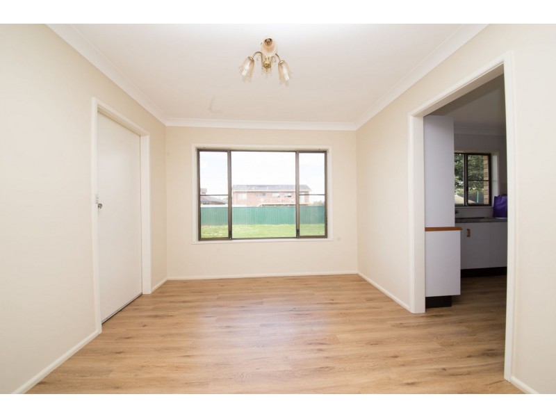25 Beveridge Crescent, Dubbo NSW 2830