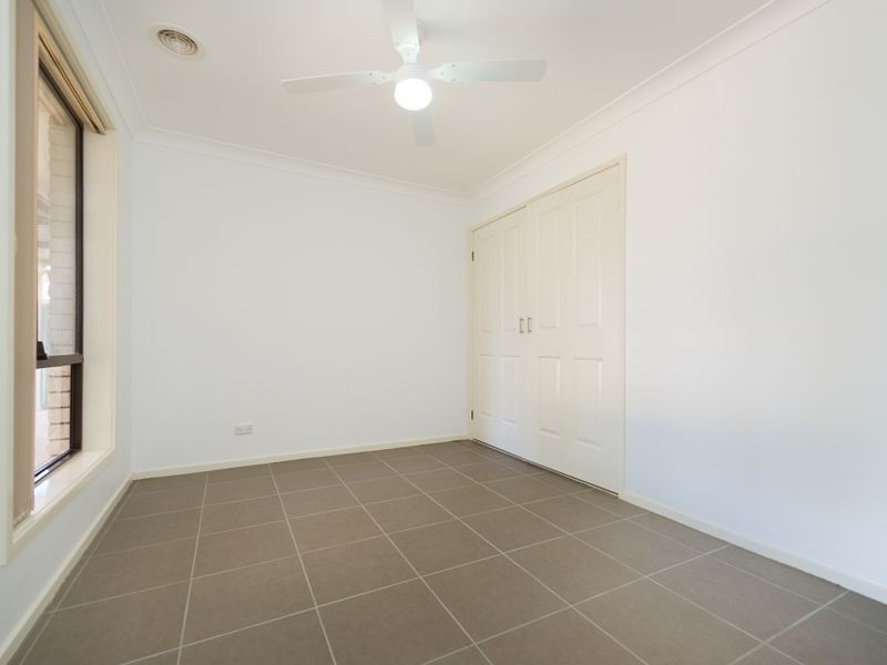 10 Mumford Crescent, Dubbo NSW 2830