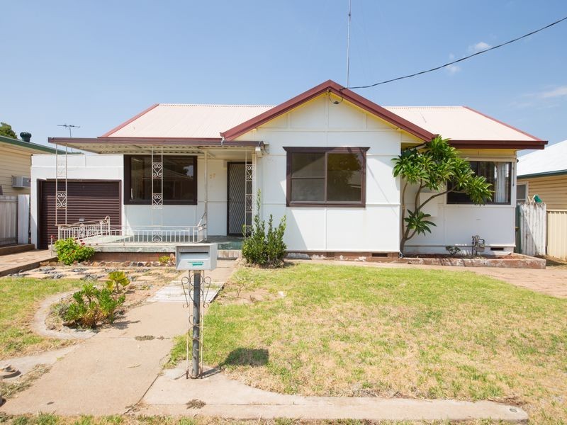 27 Hay Street, Dubbo NSW 2830
