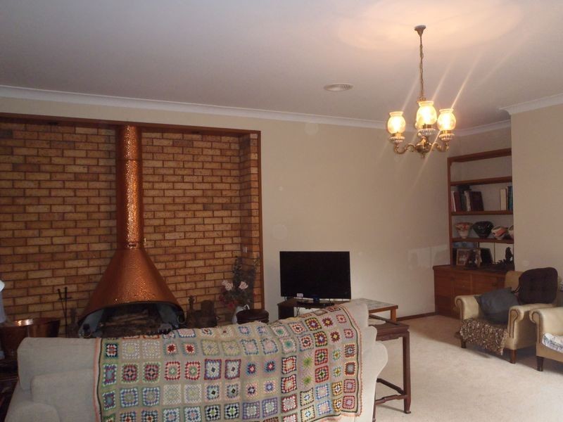 37 Hazelwood Drive, Dubbo NSW 2830