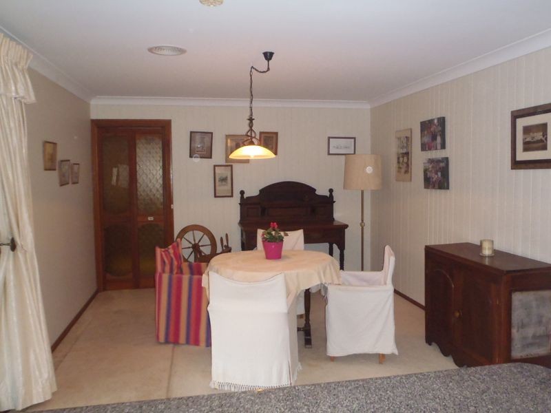 37 Hazelwood Drive, Dubbo NSW 2830