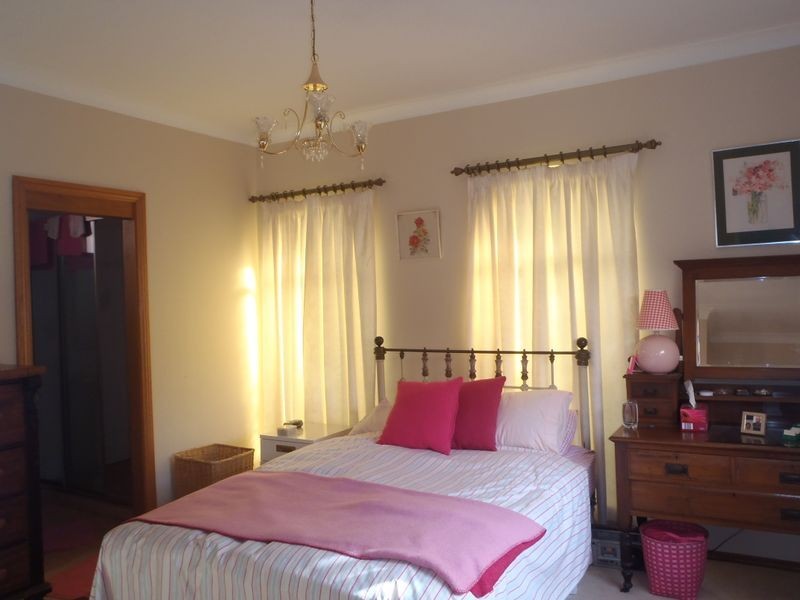 37 Hazelwood Drive, Dubbo NSW 2830