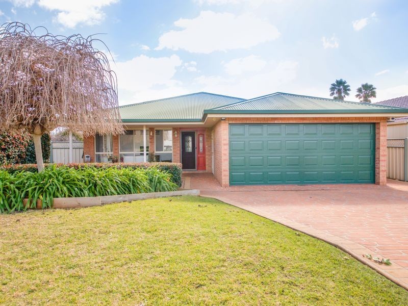3 Birkdale Close, Dubbo NSW 2830