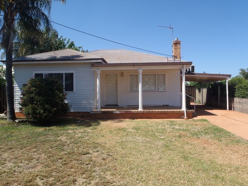 42 Baird Street, Dubbo NSW 2830
