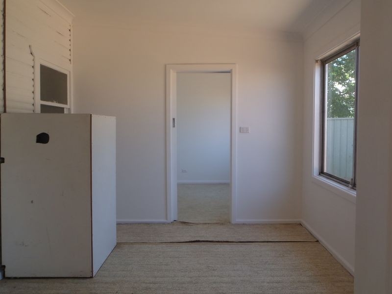 42 Baird Street, Dubbo NSW 2830