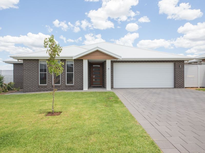 4 Ellenborough Avenue, Dubbo NSW 2830
