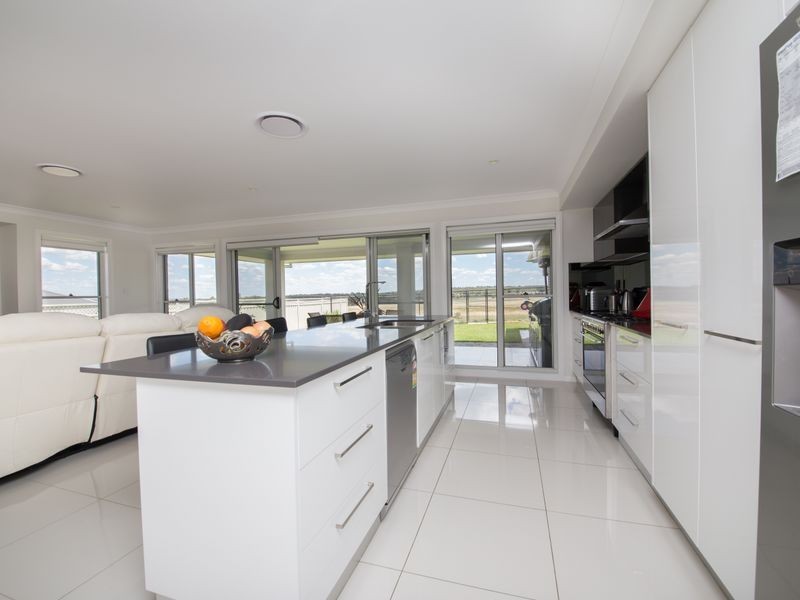 4 Ellenborough Avenue, Dubbo NSW 2830