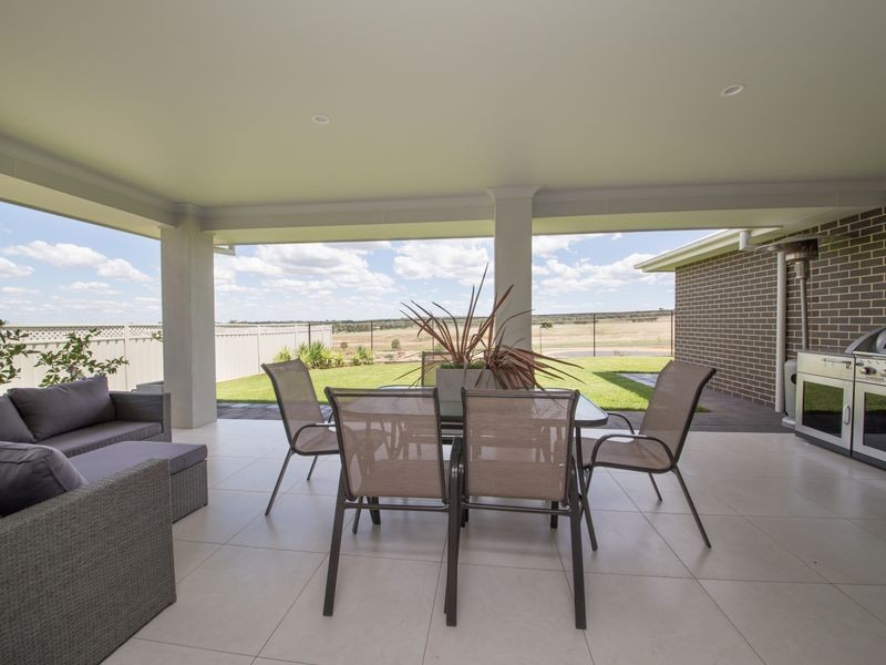 4 Ellenborough Avenue, Dubbo NSW 2830