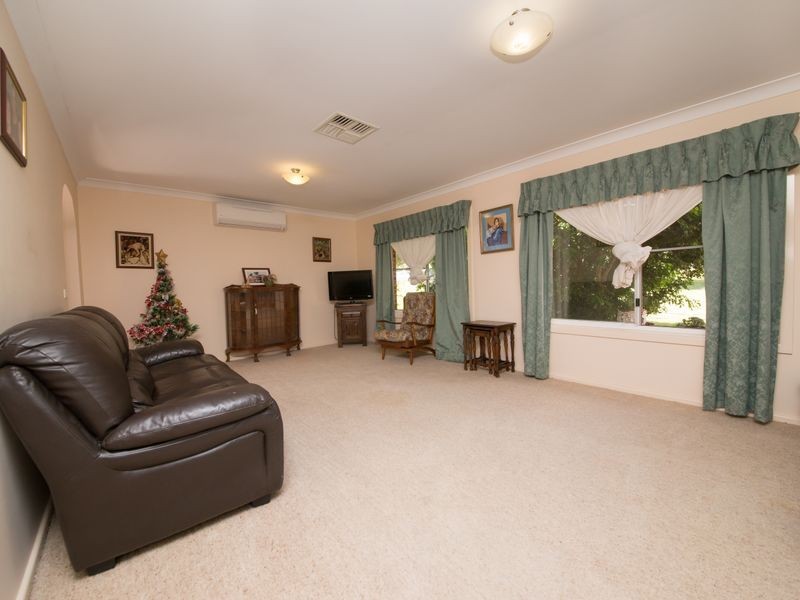 7 Trafalgar Place, Dubbo NSW 2830