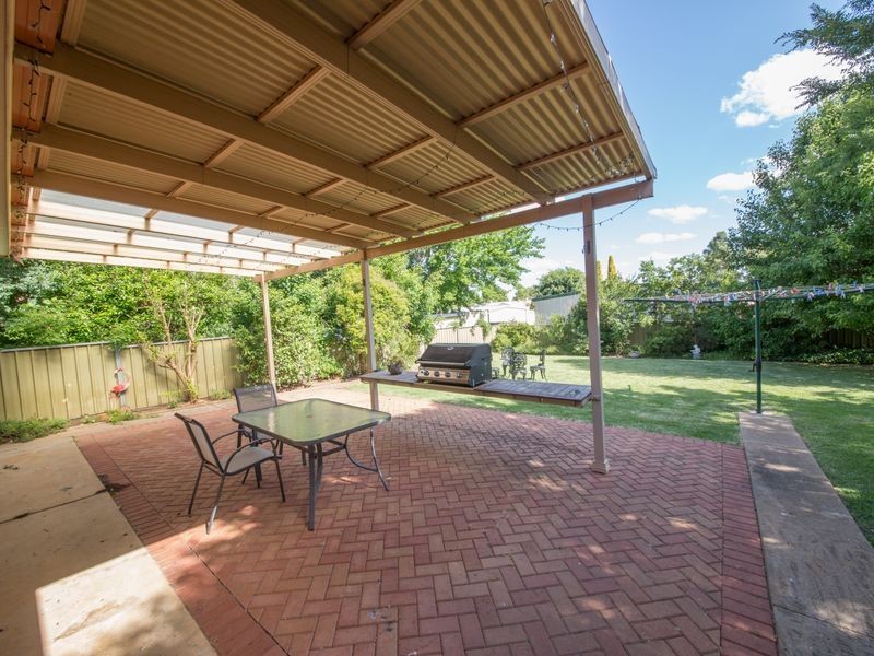 7 Trafalgar Place, Dubbo NSW 2830