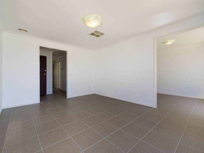 10 Mumford Crescent, Dubbo NSW 2830