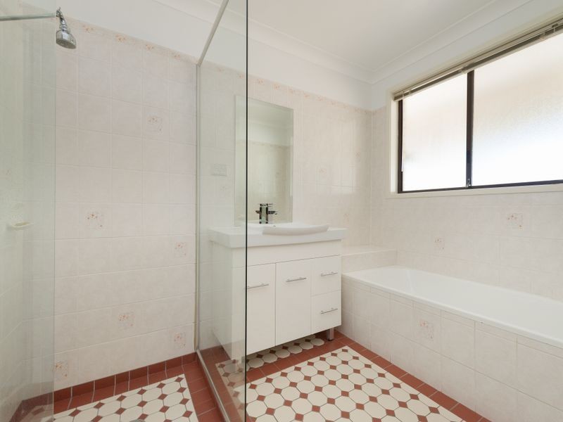 10 Mumford Crescent, Dubbo NSW 2830