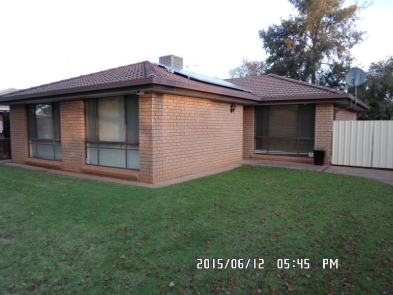 40 Chifley Drive, Dubbo NSW 2830