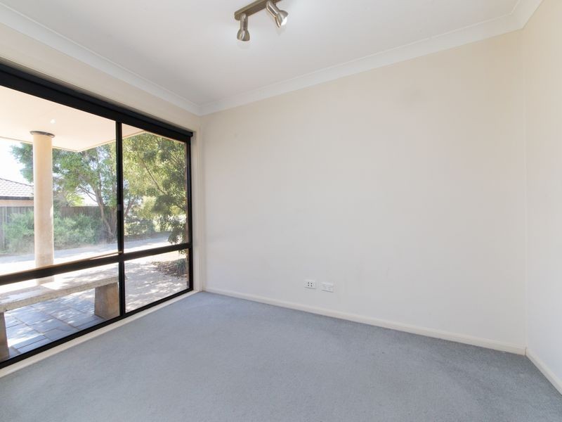 98 Twickenham Drive, Dubbo NSW 2830