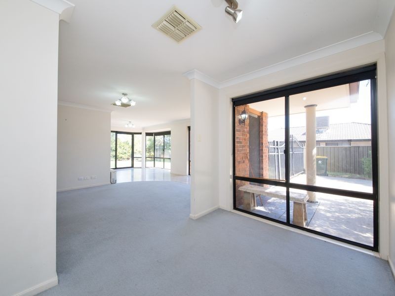 98 Twickenham Drive, Dubbo NSW 2830