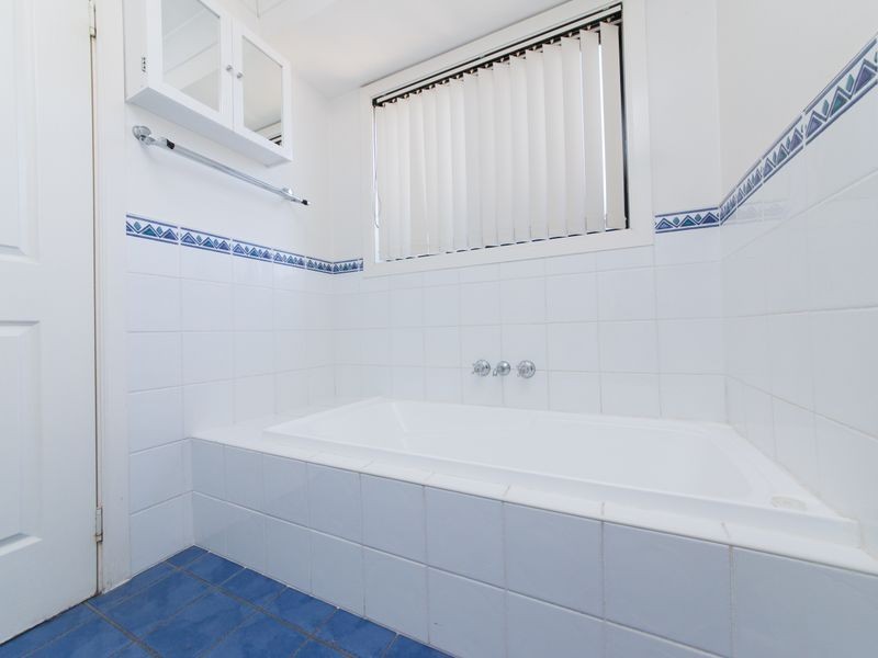98 Twickenham Drive, Dubbo NSW 2830