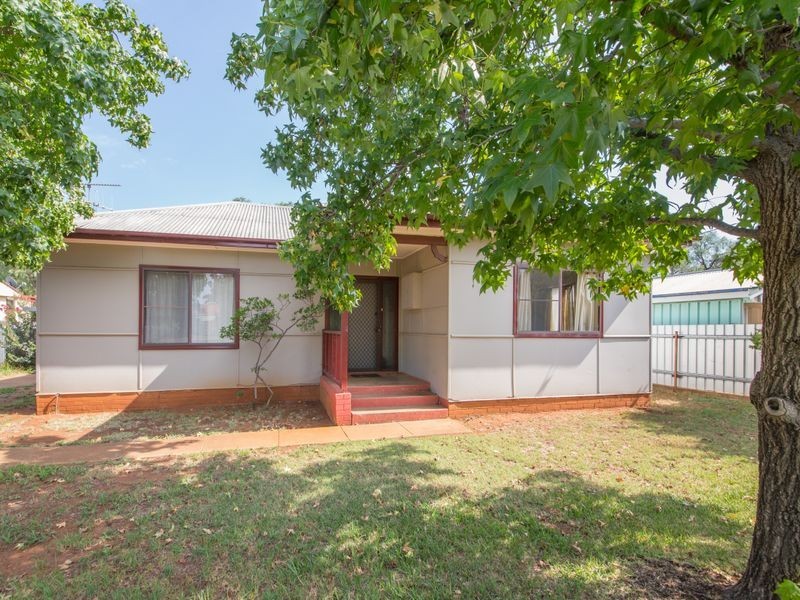 146 Wingewarra Street, Dubbo NSW 2830