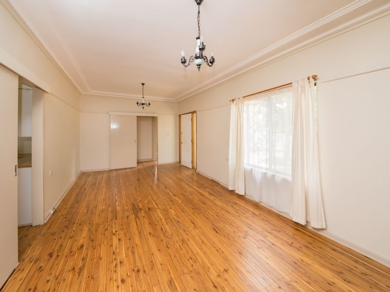 146 Wingewarra Street, Dubbo NSW 2830