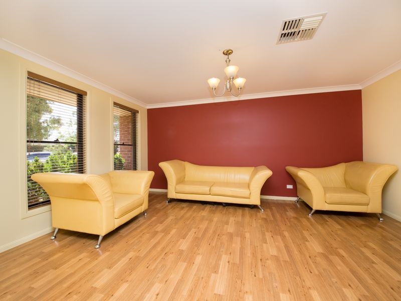 1 Tulloch Place, Dubbo NSW 2830