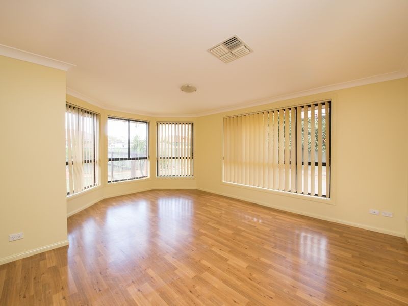 1 Tulloch Place, Dubbo NSW 2830