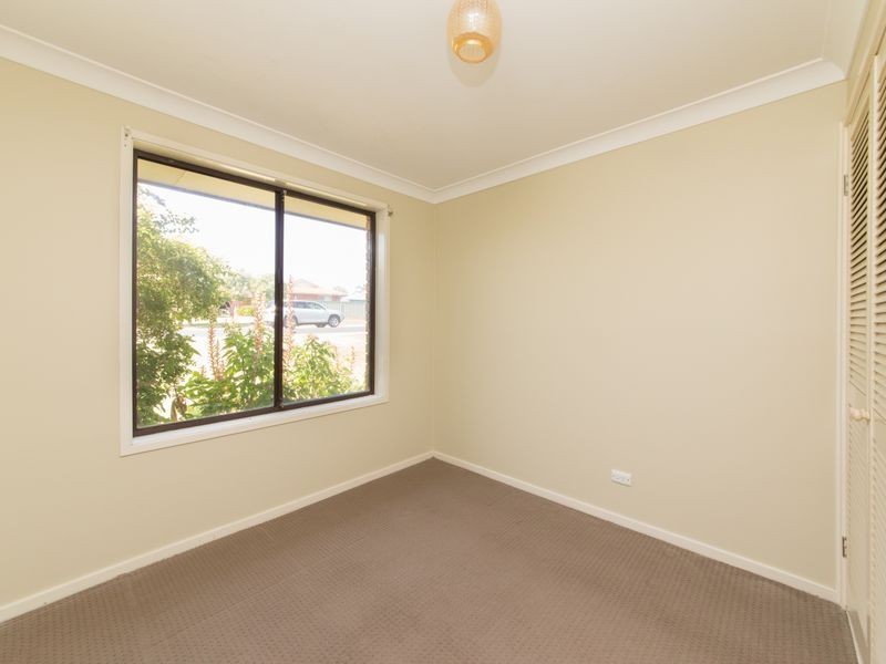 9 Bass Place, Dubbo NSW 2830