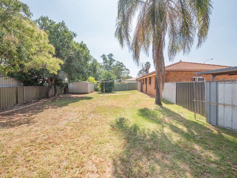 9 Bass Place, Dubbo NSW 2830