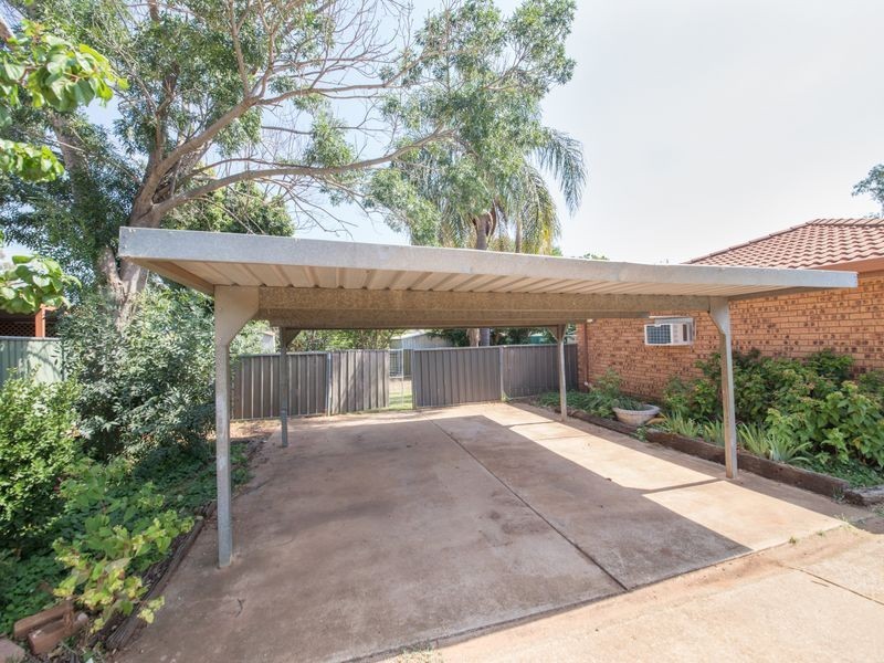 9 Bass Place, Dubbo NSW 2830
