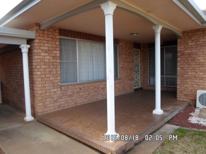 8 Opal Street, Dubbo NSW 2830
