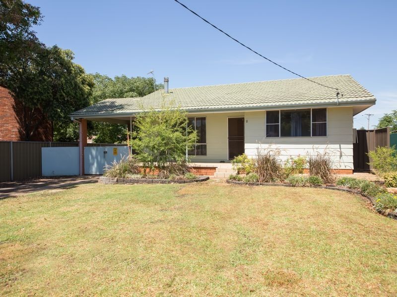 8 Newcombe Court, Dubbo NSW 2830