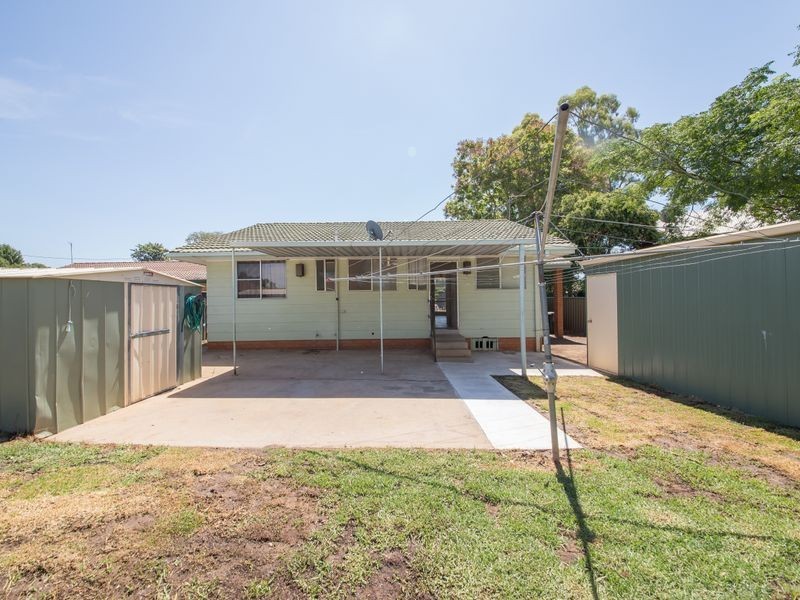 8 Newcombe Court, Dubbo NSW 2830