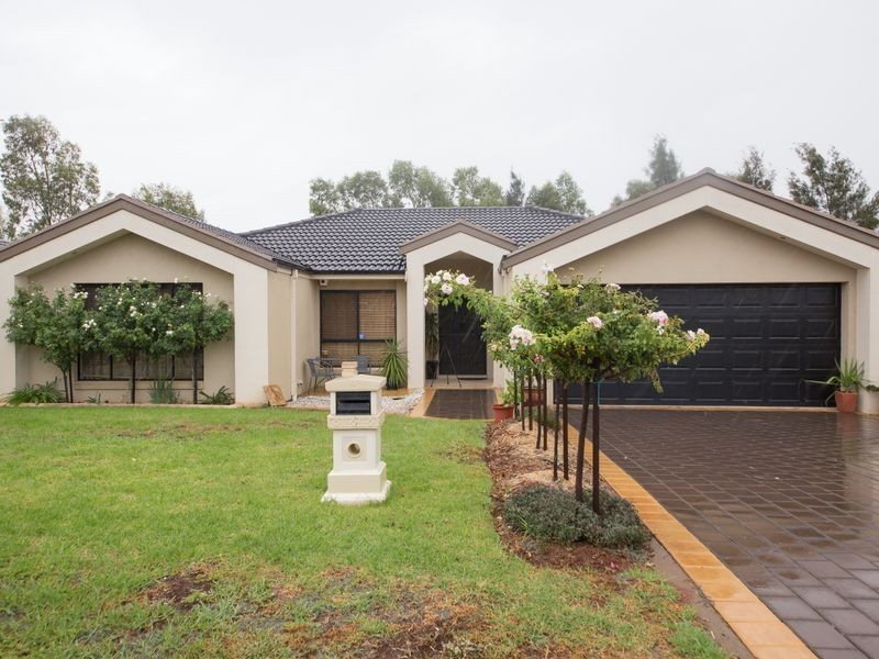 18 Cardiff Arms Avenue, Dubbo NSW 2830