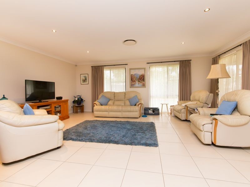 18 Cardiff Arms Avenue, Dubbo NSW 2830