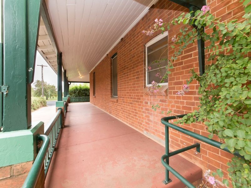 121 Cobra Street, Dubbo NSW 2830