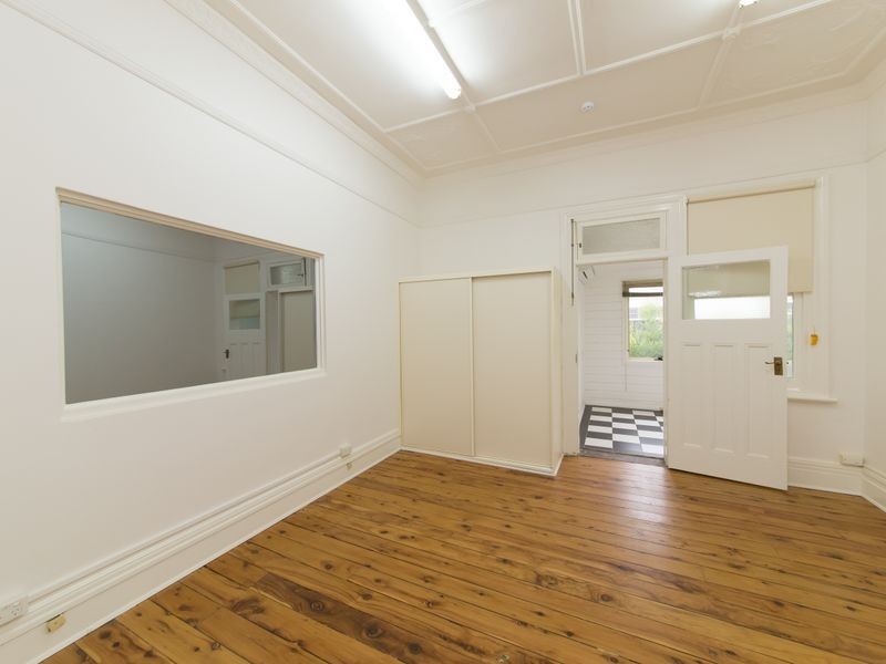 121 Cobra Street, Dubbo NSW 2830