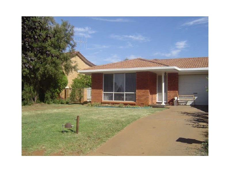 1/119 Cobbora Road, Dubbo NSW 2830