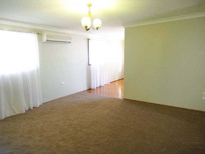 31 Alcheringa Street, Dubbo NSW 2830