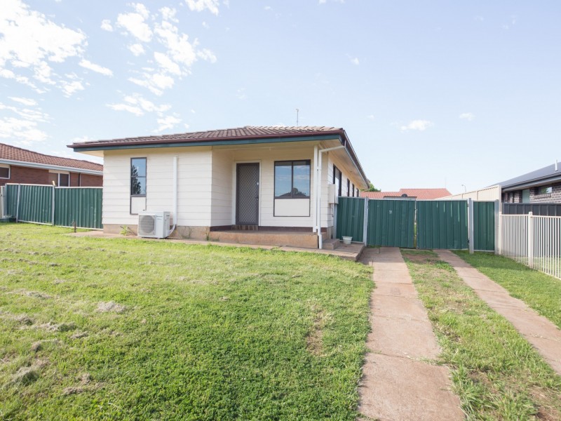 51 Spears Drive, Dubbo NSW 2830